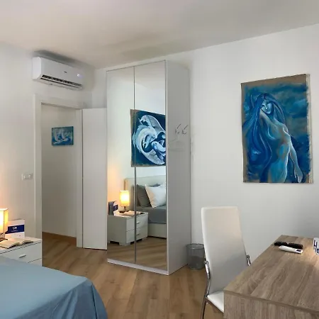 House Croce Dei Mari By Holiday World Apartment *